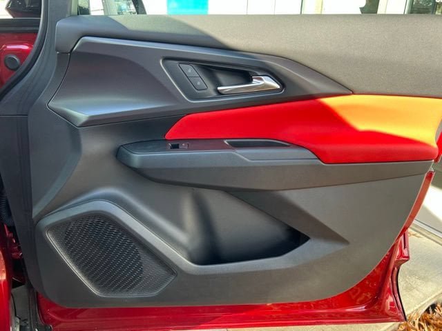 New 2026 Chevrolet Equinox EV RS FWD image 22