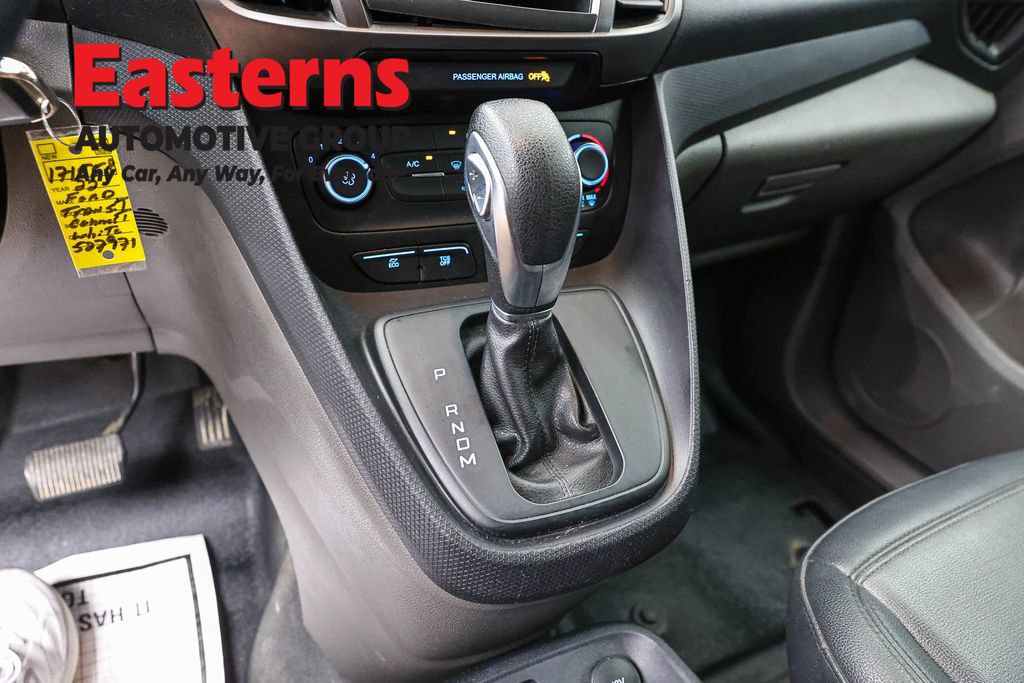 Used 2022 Ford Transit Connect XL FWD image 12