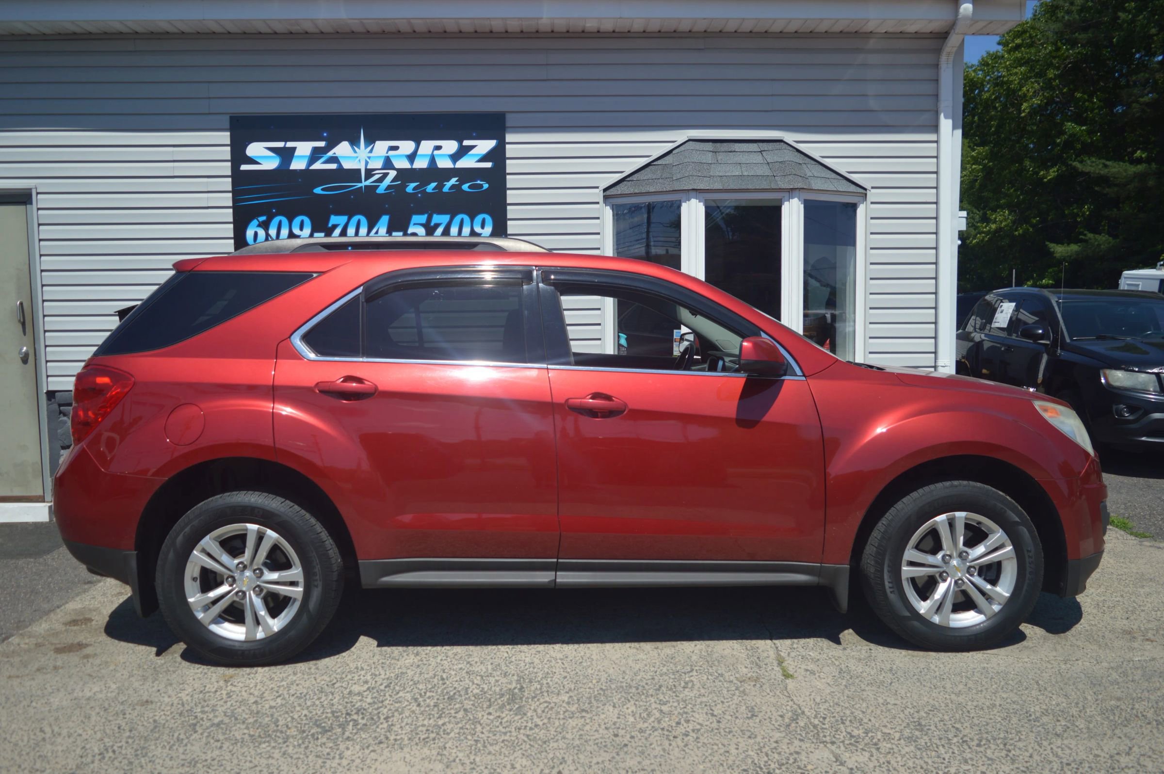 Used 2014 Chevrolet Equinox LT w/ Driver Convenience Package AWD/4WD image 6