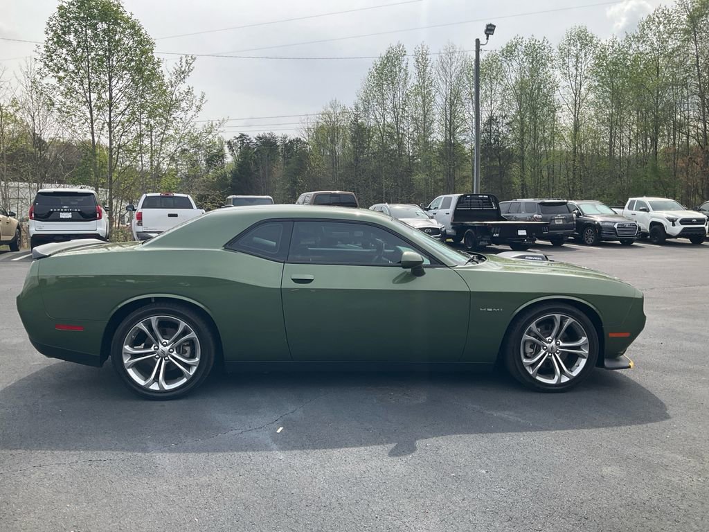 Used 2022 Dodge Challenger R/T w/ Shaker Package image 4