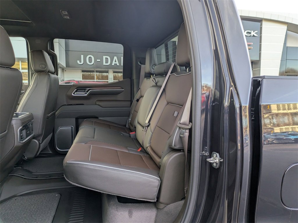 New 2026 GMC Sierra 1500 Denali image 9