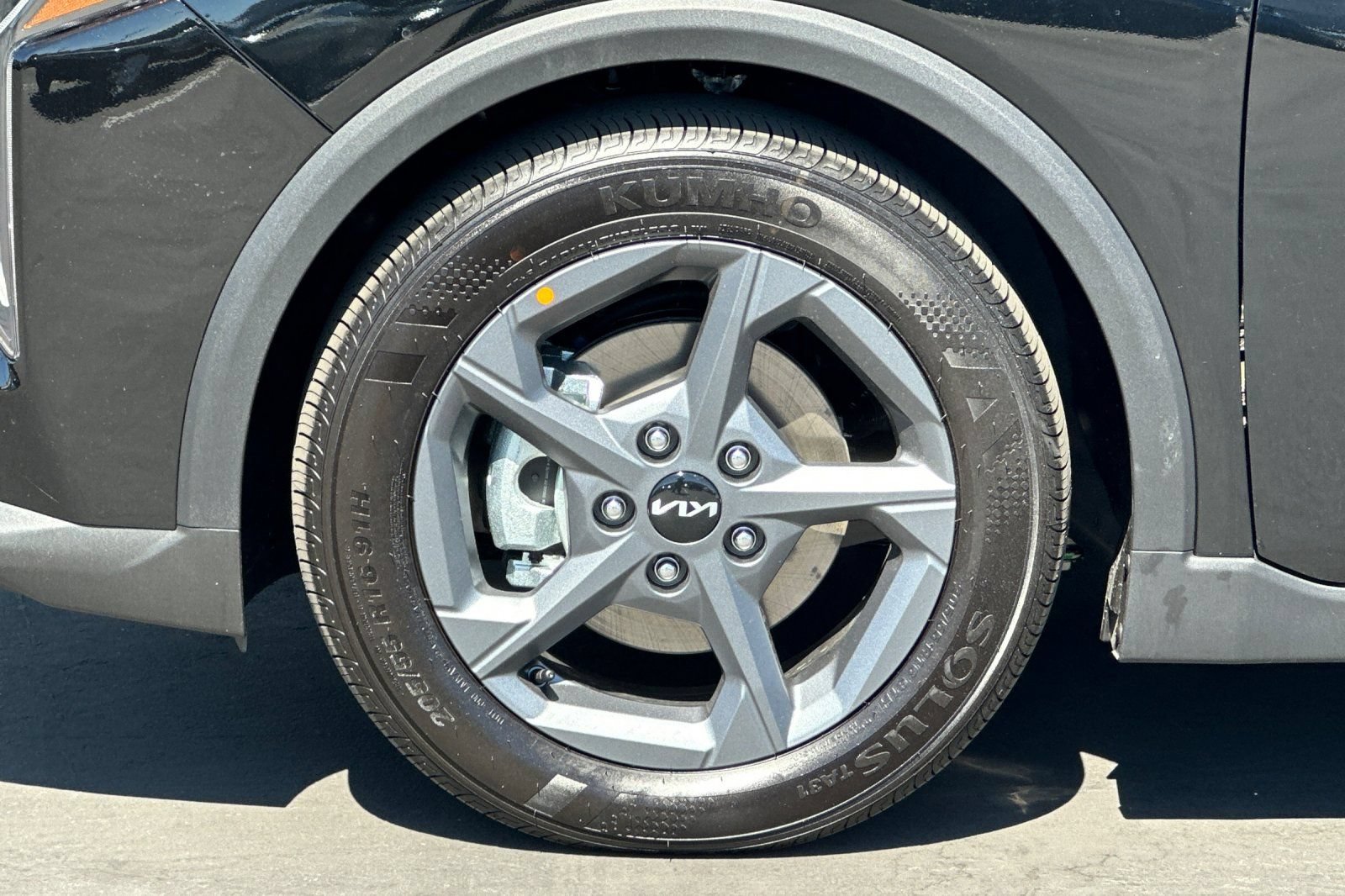 New 2026 Kia K4 FWD image 24
