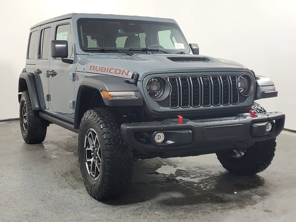 New 2026 Jeep Wrangler Unlimited Rubicon w/ Steel Bumper Group