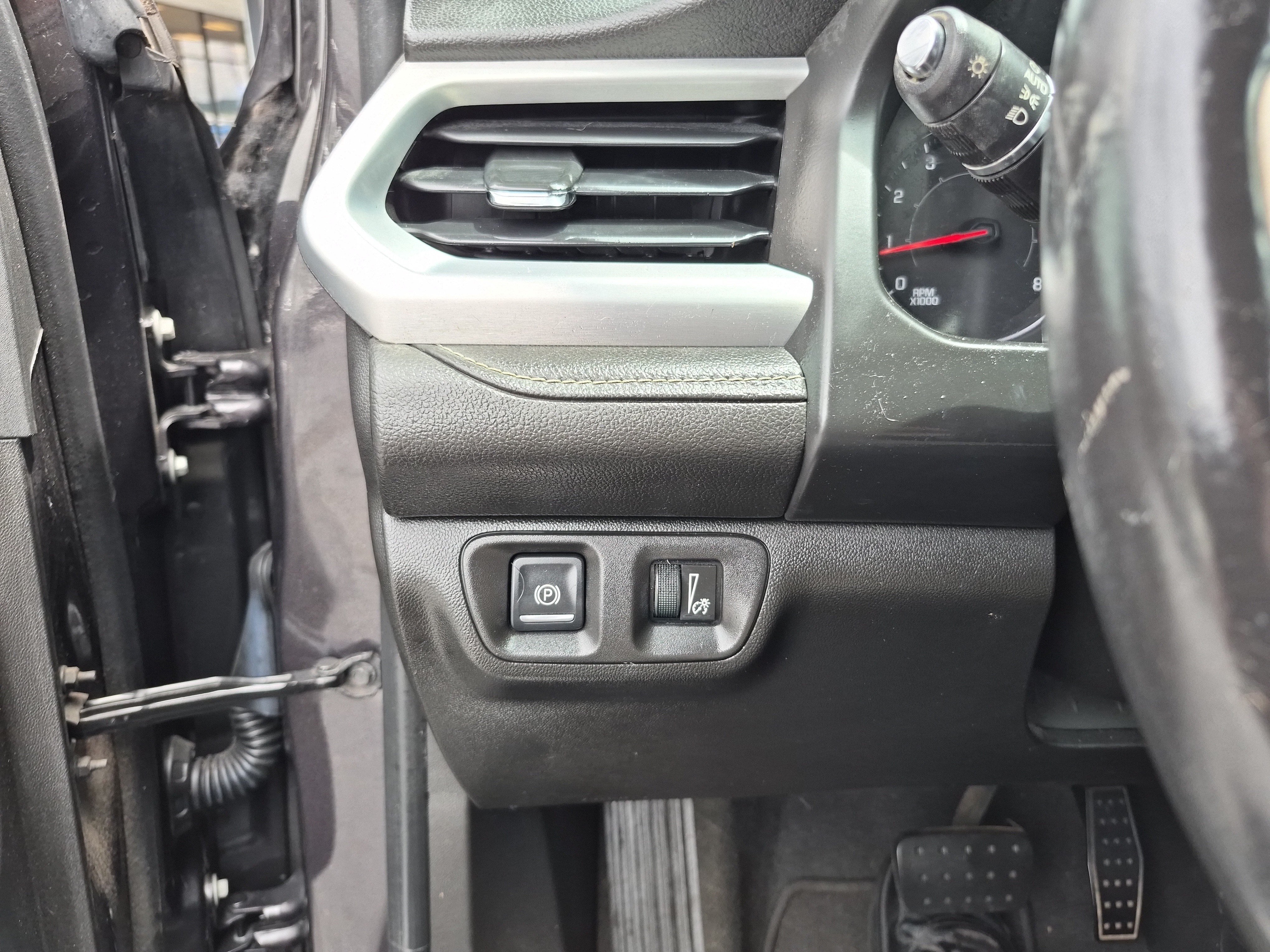Used 2017 GMC Acadia SLT FWD image 20