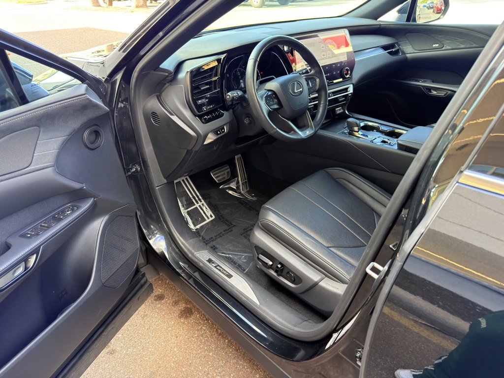 Used 2024 Lexus RX 350 F Sport image 14