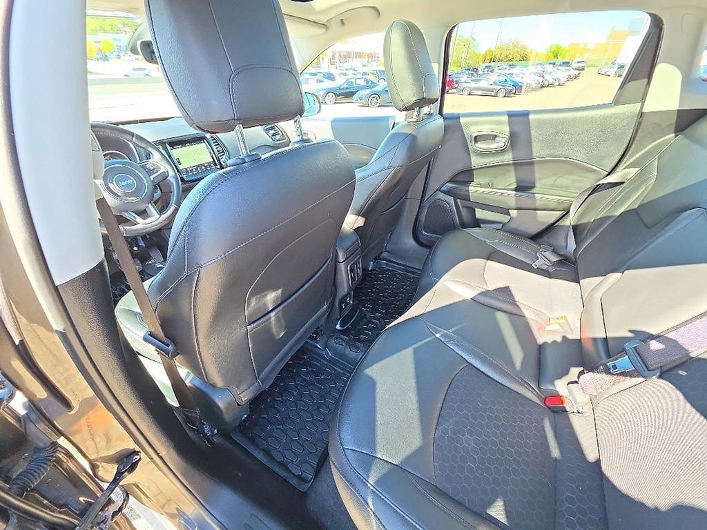 Used 2019 Jeep Compass Latitude AWD/4WD image 23