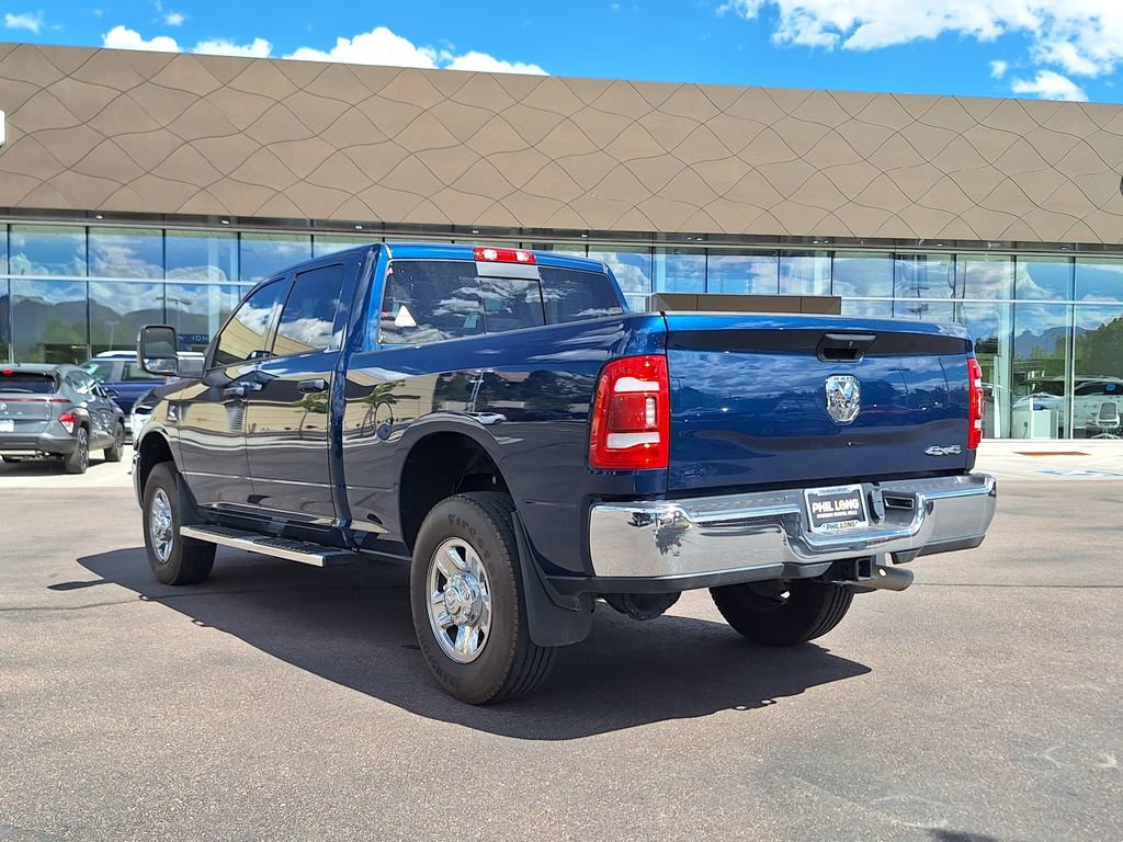Used 2024 RAM 3500 Tradesman w/ Chrome Appearance Group AWD/4WD image 5