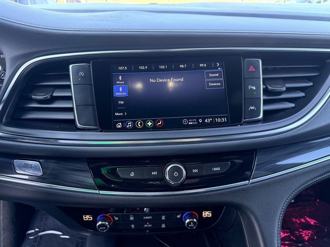 Used 2023 Buick Enclave Essence image 23