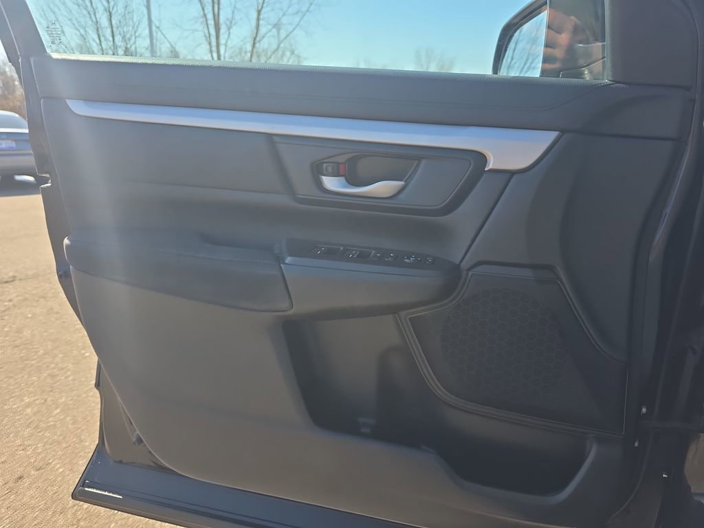 Used 2020 Honda CR-V LX image 25