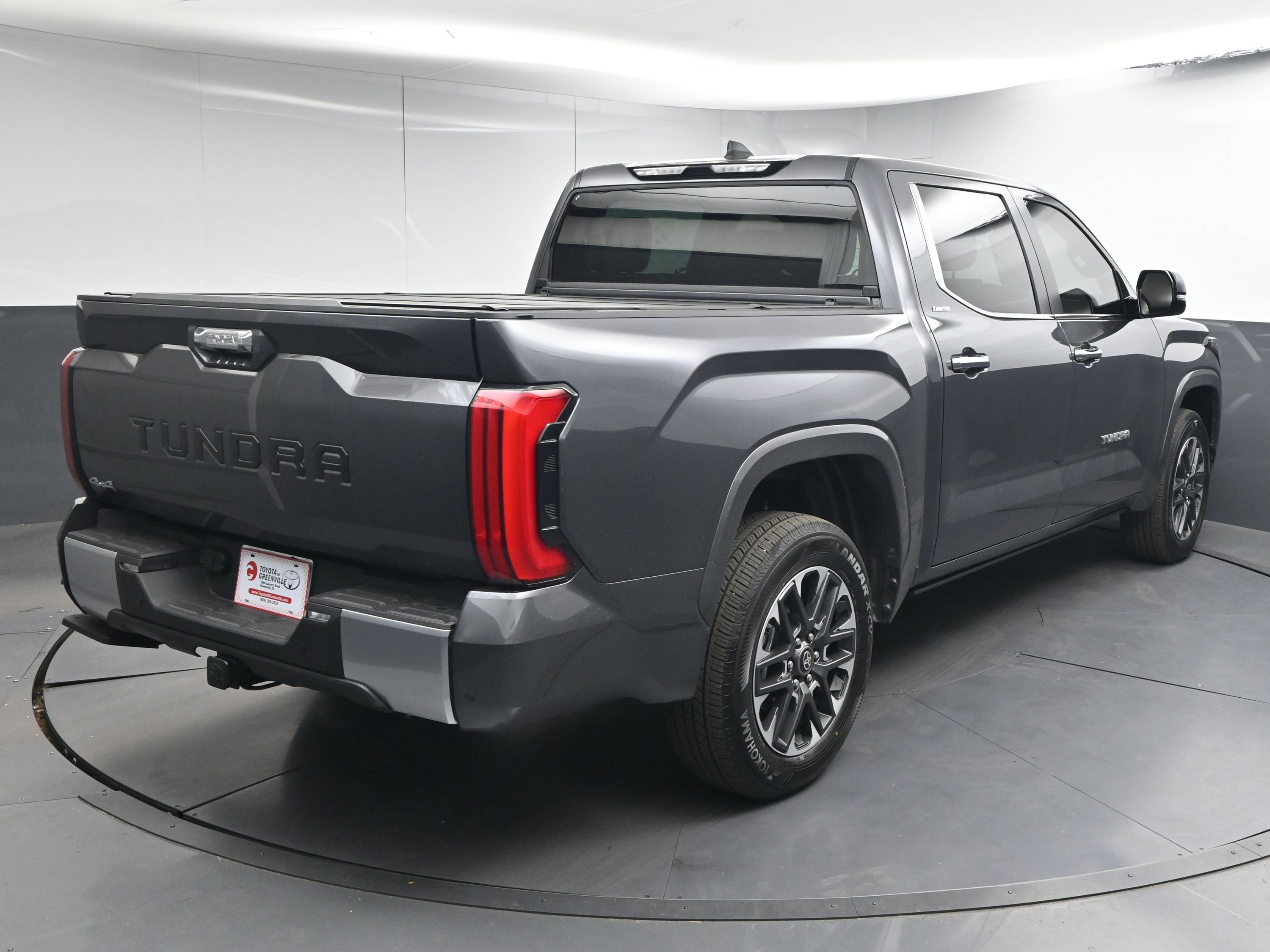 Used 2026 Toyota Tundra Limited image 8