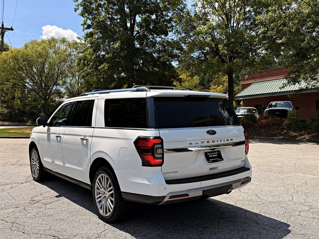 Used 2023 Ford Expedition Max Limited AWD/4WD image 7