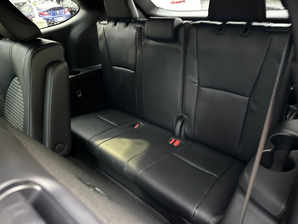 New 2025 Toyota Highlander XSE image 15