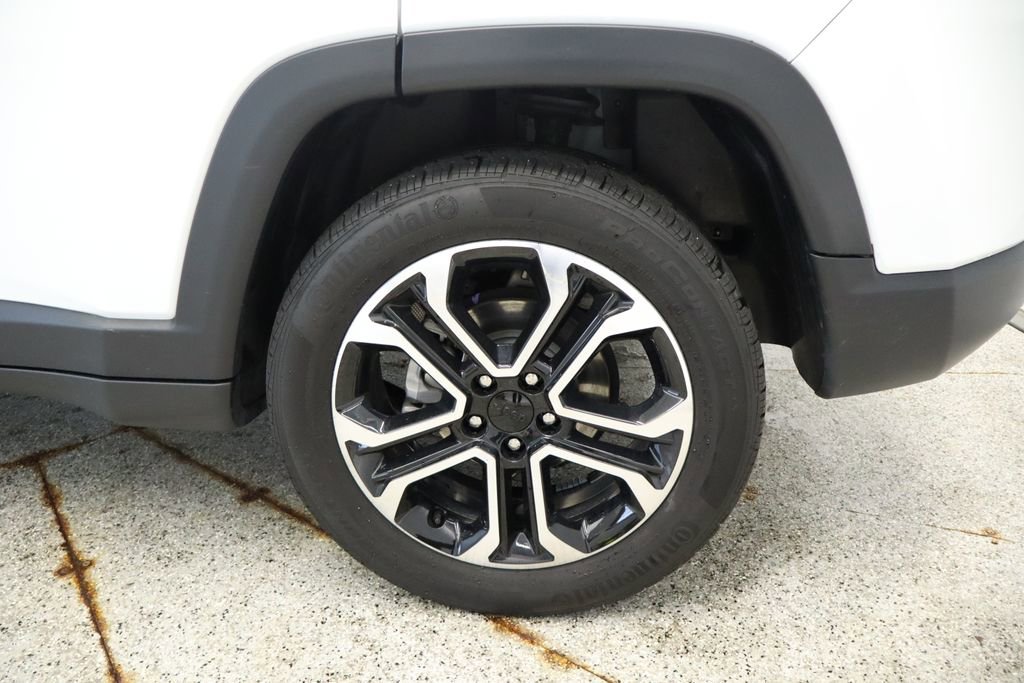 Used 2024 Jeep Compass Limited AWD/4WD image 17
