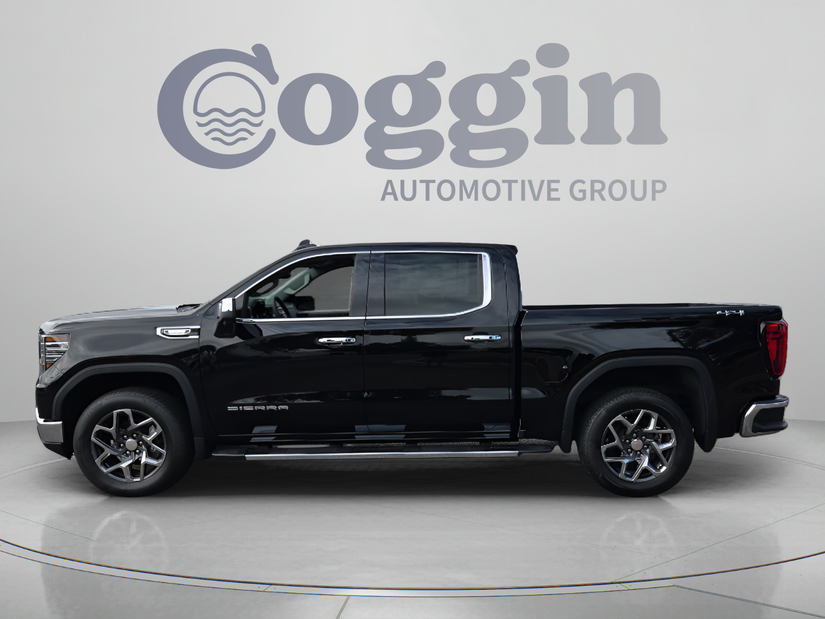 New 2026 GMC Sierra 1500 SLT w/ SLT Premium Plus Package AWD/4WD image 2