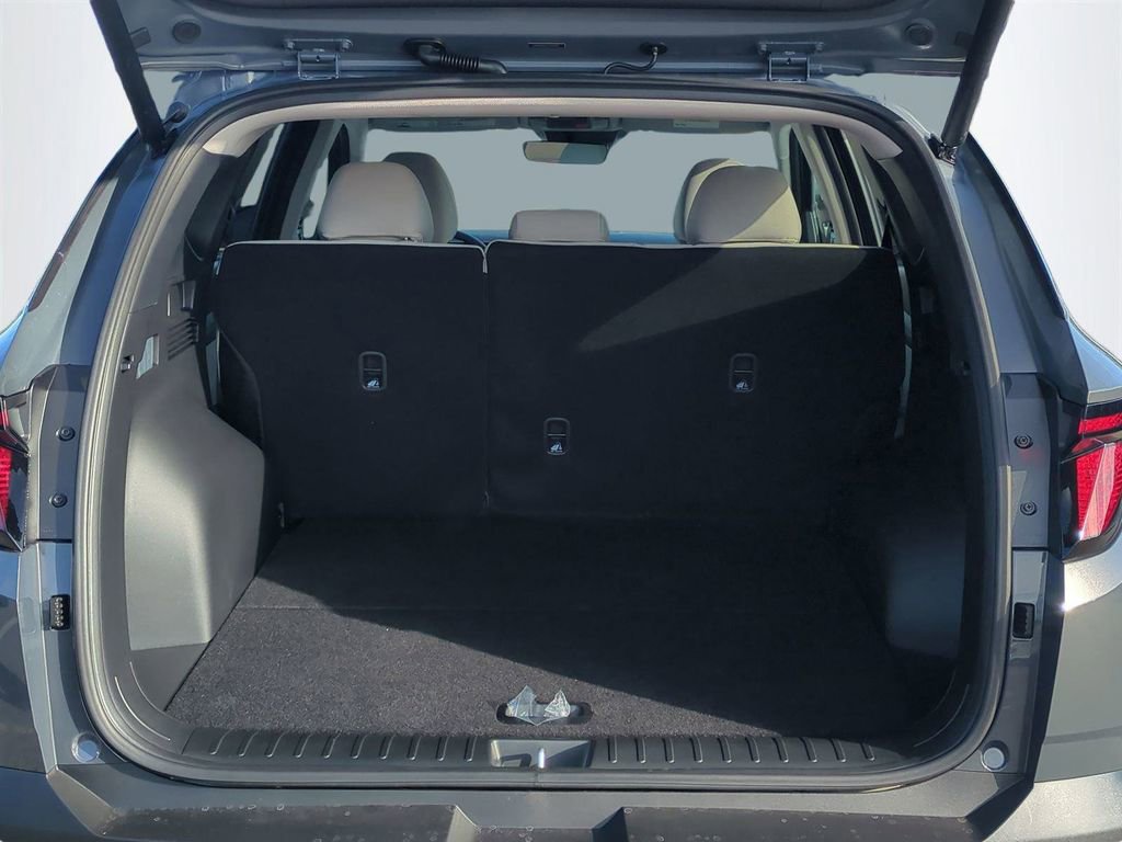 New 2026 Hyundai Tucson SEL image 14