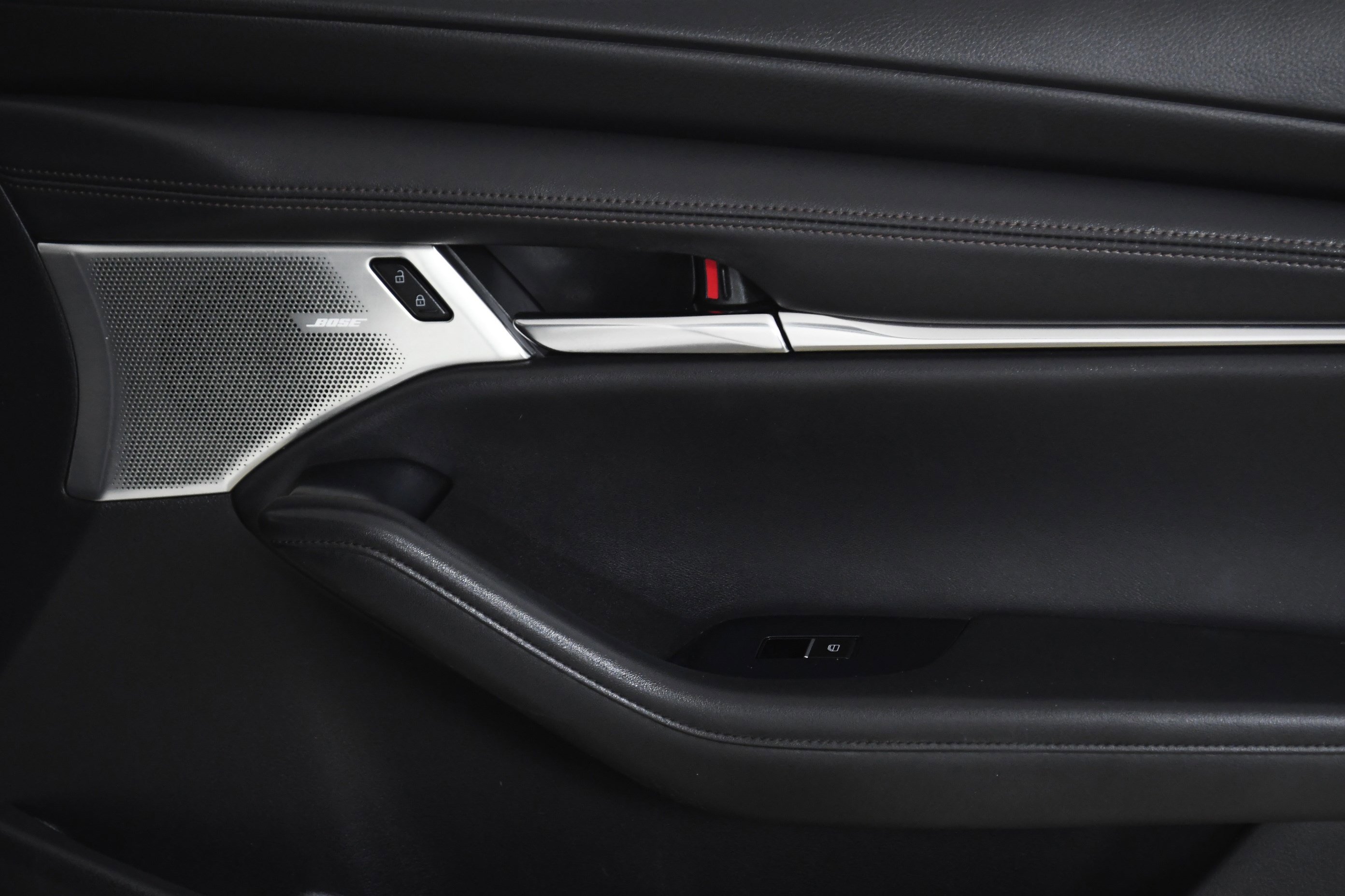 Used 2021 MAZDA MAZDA3 2.5 Turbo Sedan w/Premium Plus image 28