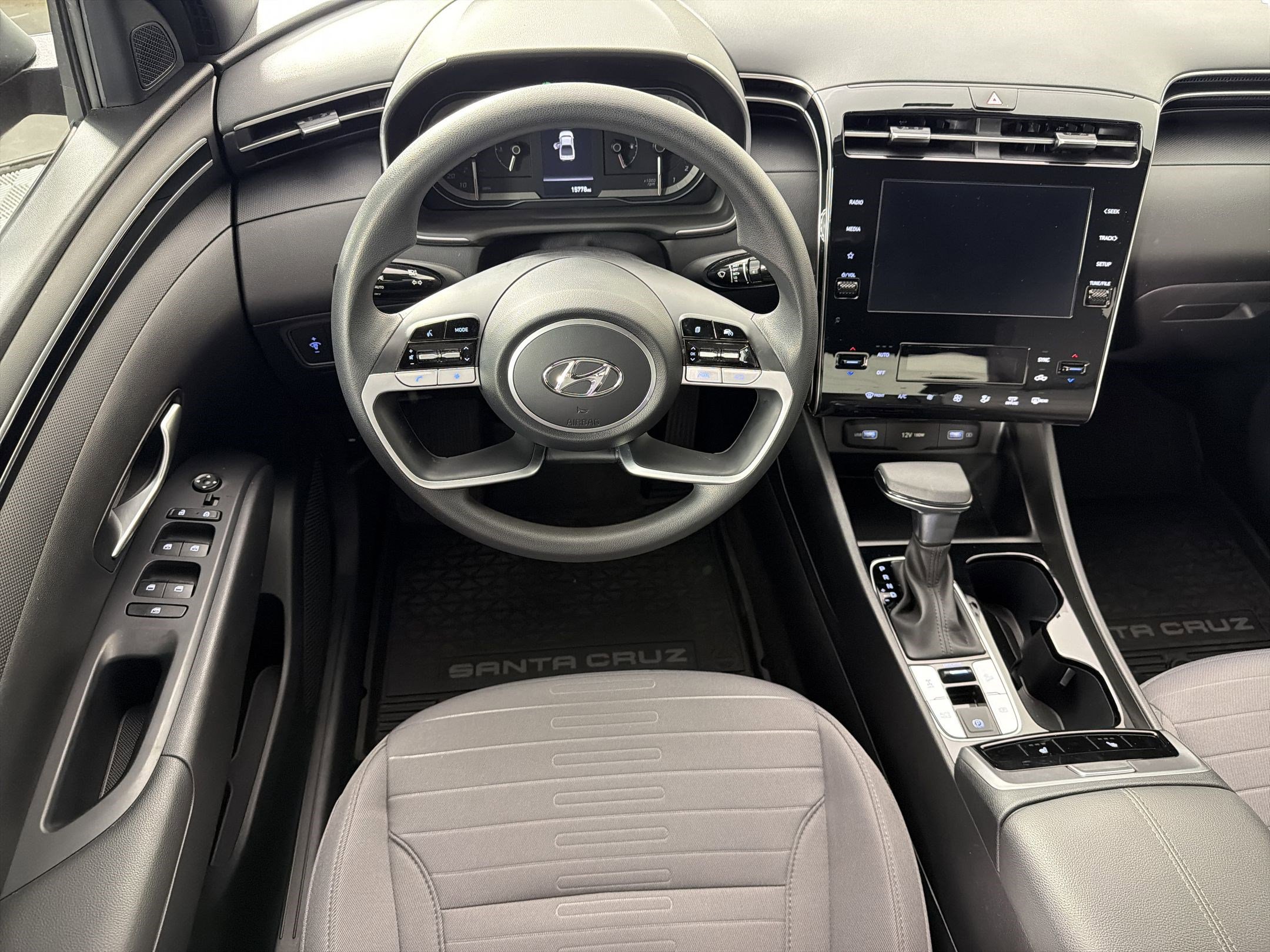 Used 2024 Hyundai Santa Cruz SEL image 26