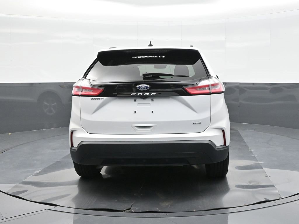 Used 2024 Ford Edge SE image 11