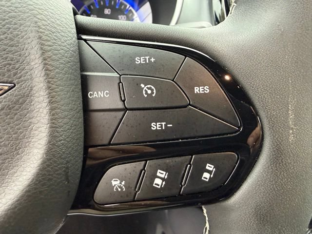 Used 2025 Chrysler Pacifica Limited FWD image 20