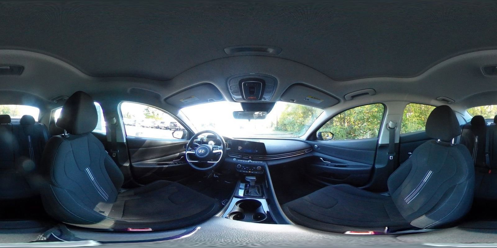 Used 2025 Hyundai Elantra SEL image 38