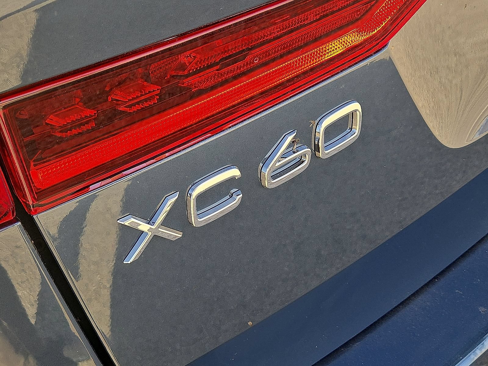 New 2026 Volvo XC60 B5 Core AWD/4WD image 25