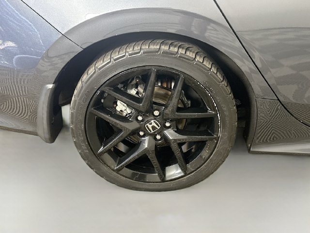 Used 2023 Honda Civic Sport image 32