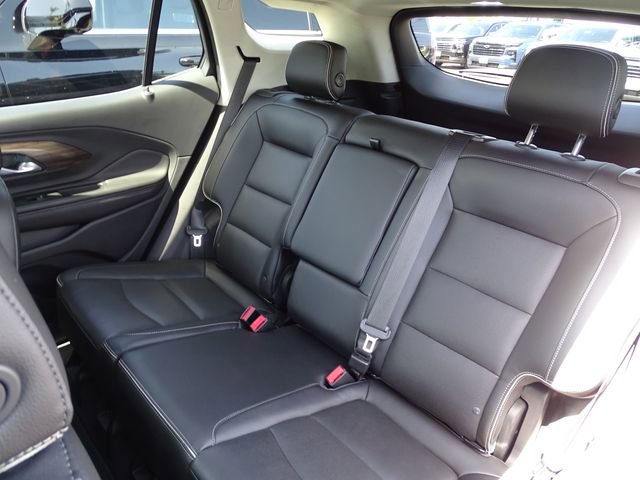 Used 2018 GMC Terrain Denali w/ Advanced Safety Package image 9