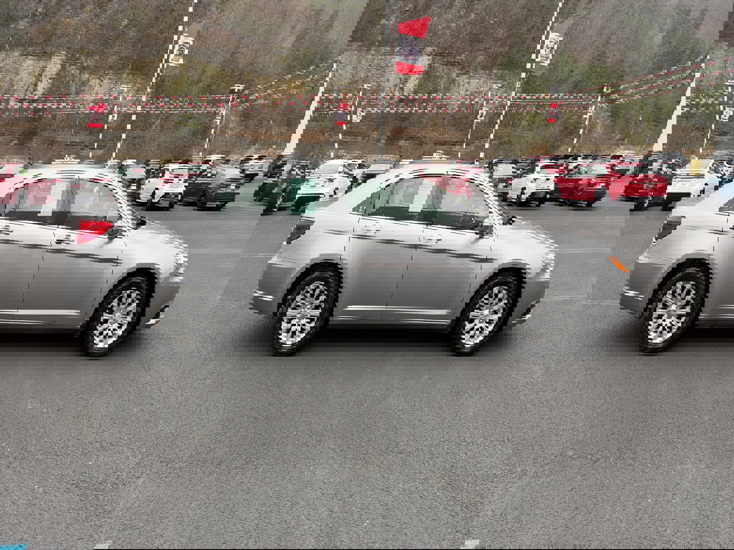 Used 2013 Chrysler 200 Touring w/ Cold Weather Group image 6