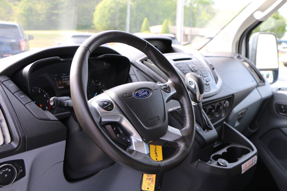 Used 2018 Ford Transit 150 XLT RWD image 15