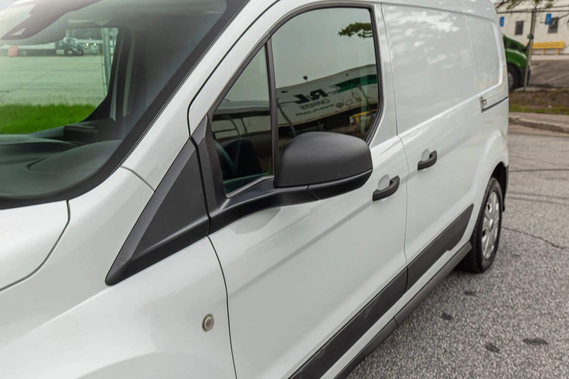 Used 2023 Ford Transit Connect XL image 13