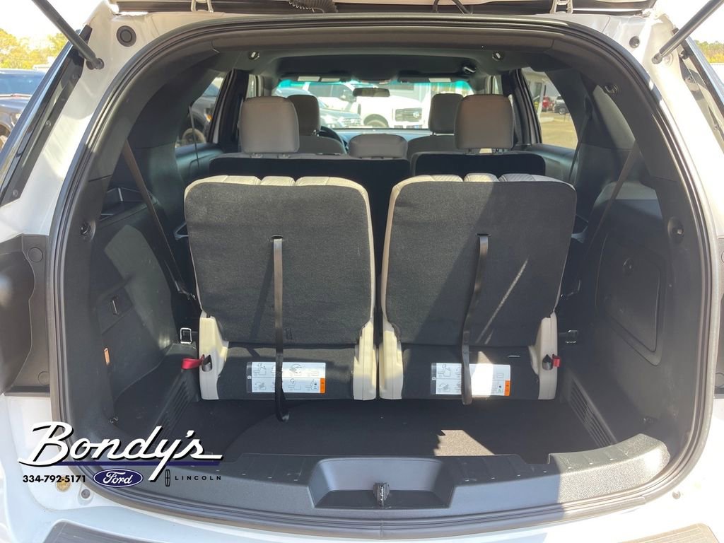 Used 2018 Ford Explorer FWD image 14