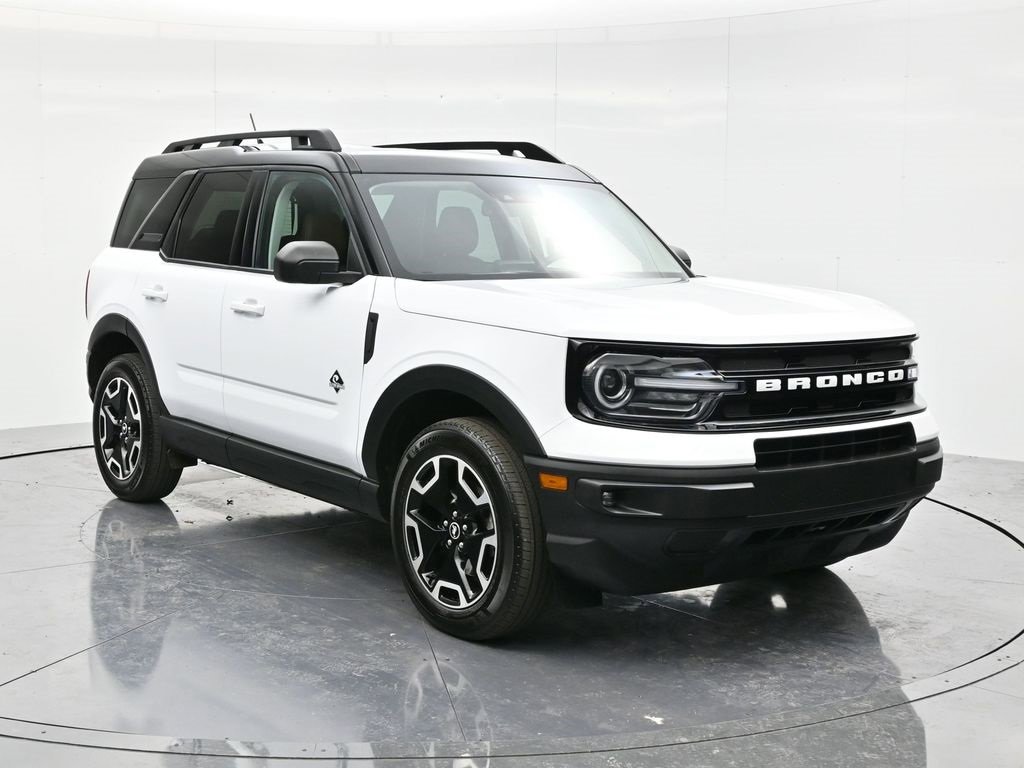 Certified 2022 Ford Bronco Sport Outer Banks w/ Tech Package