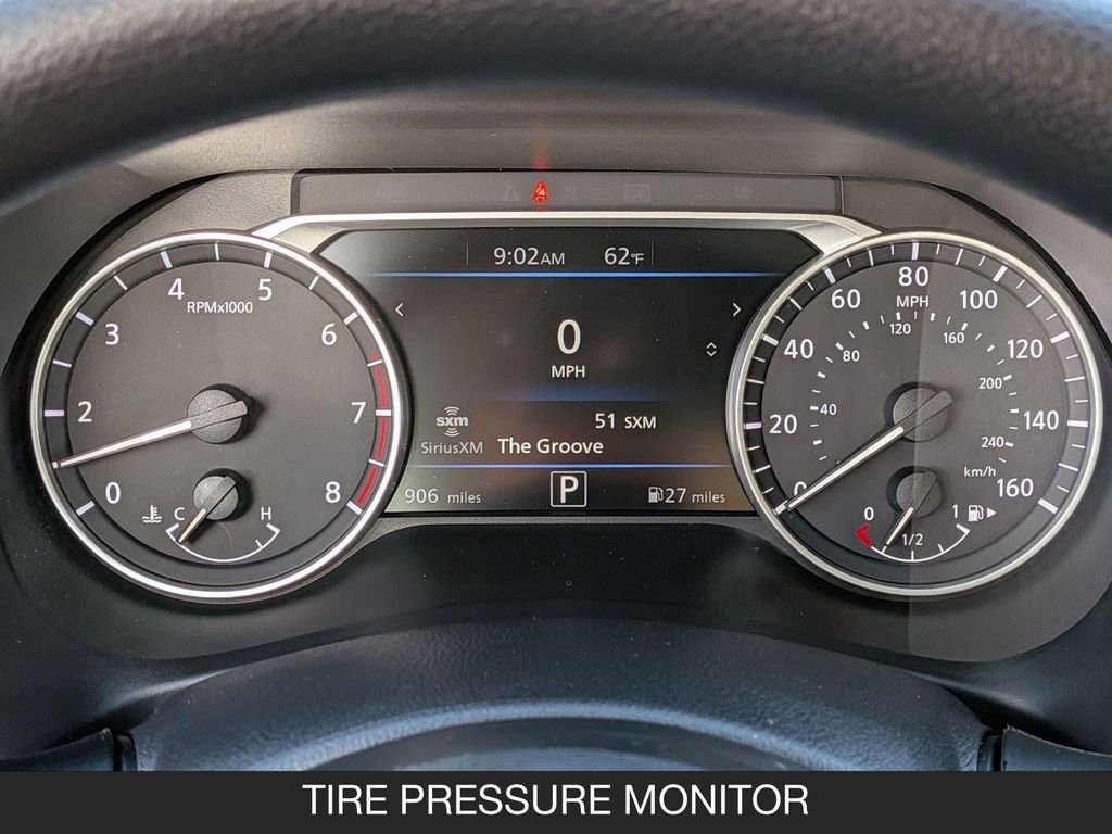Used 2025 Nissan Sentra SV FWD image 21