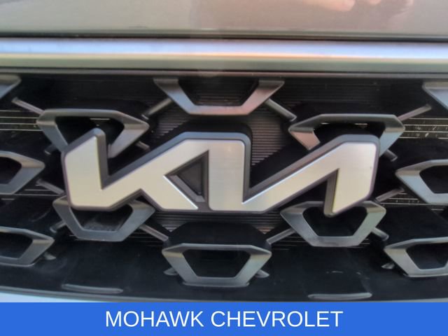 Used 2023 Kia Sorento LX AWD/4WD image 28