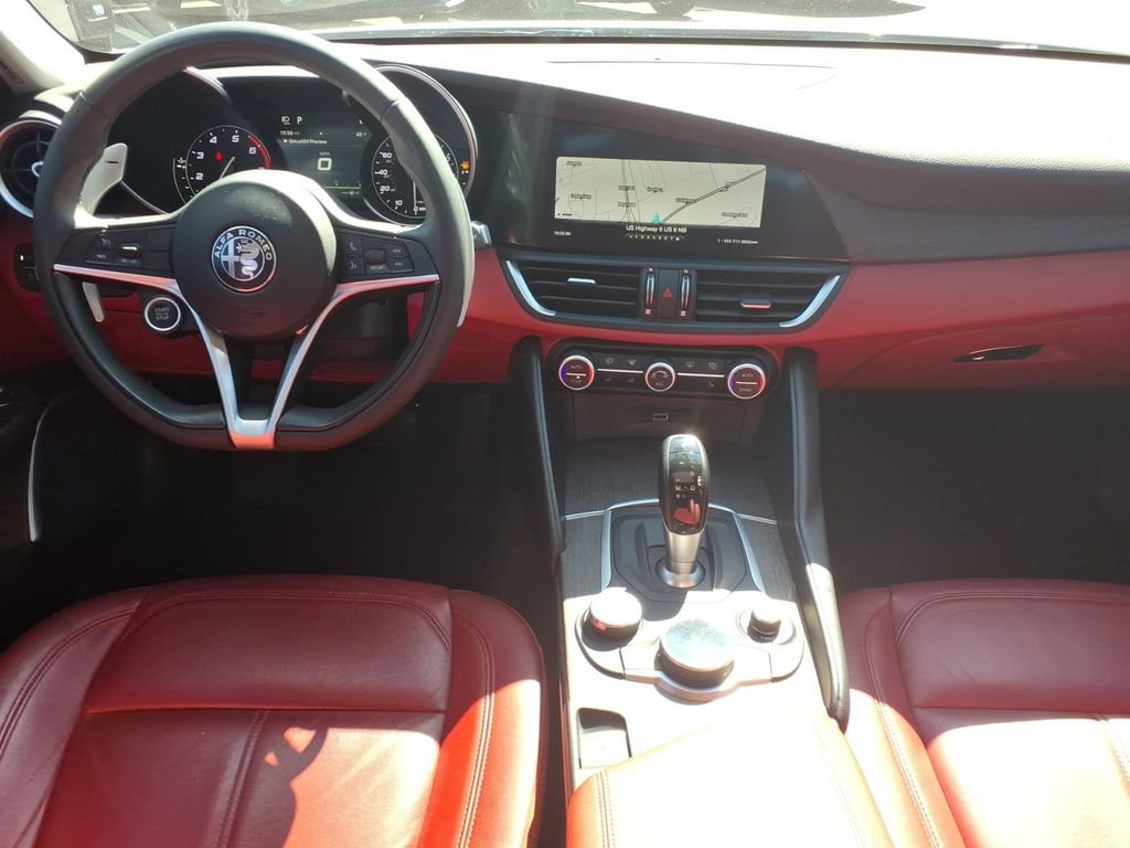 Used 2018 Alfa Romeo Giulia Ti w/ TI Performance Package image 16