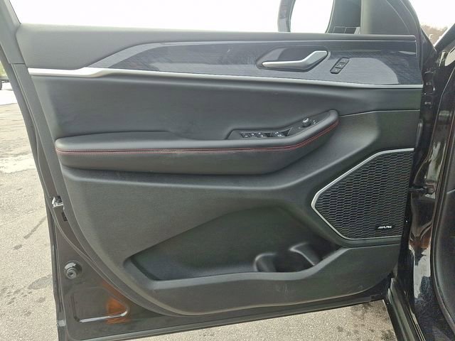 Used 2022 Jeep Grand Cherokee Trailhawk AWD/4WD image 12
