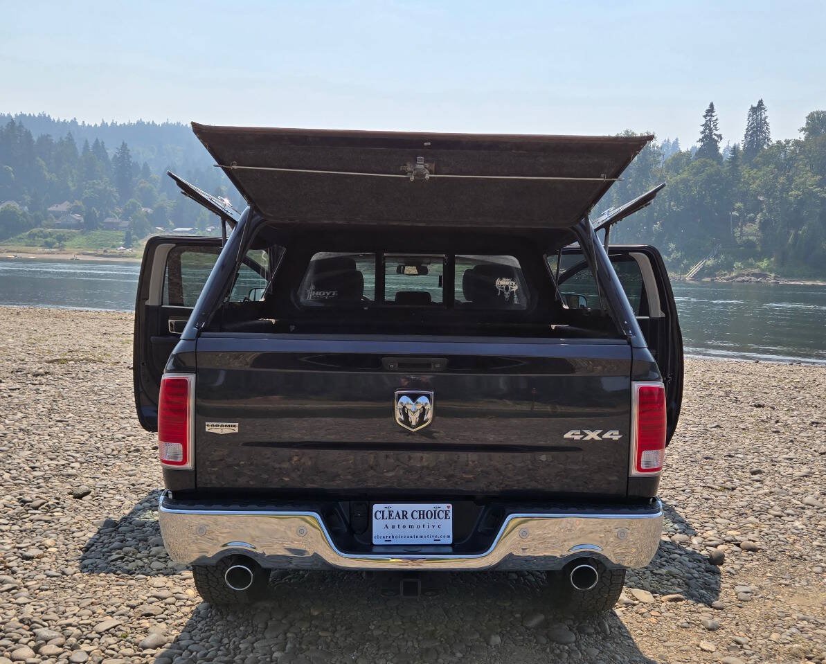 Used 2015 RAM 1500 Laramie w/ Convenience Group AWD/4WD image 14