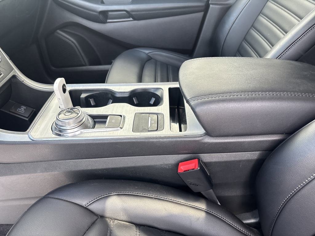 Used 2022 Ford Edge SEL w/ Convenience Package image 22