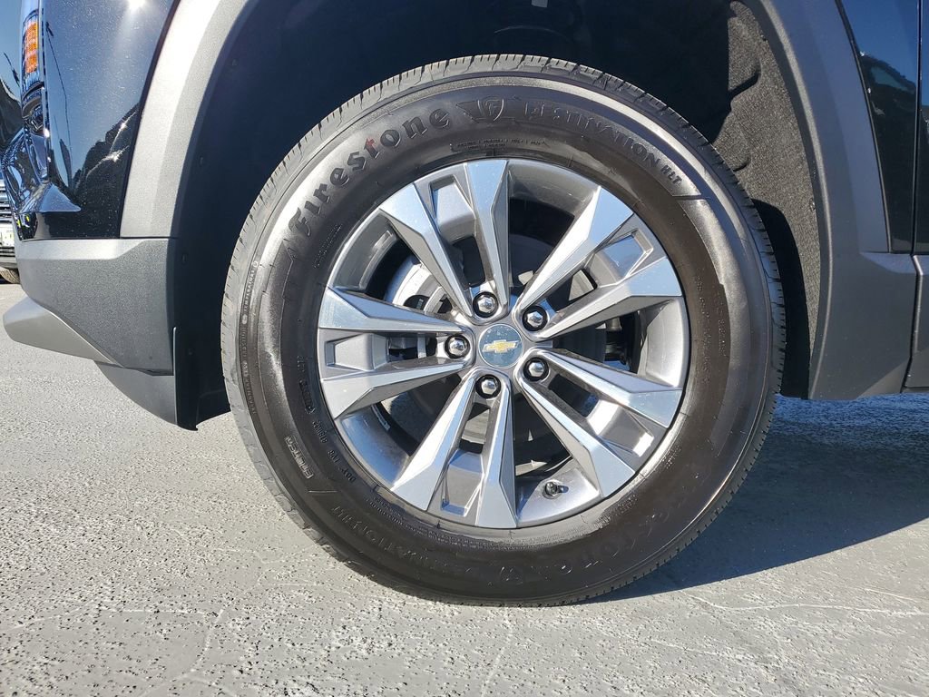 New 2026 Chevrolet Equinox LT w/ Safety and Technology Package image 6