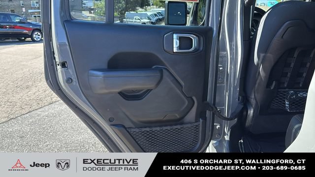 Used 2022 Jeep Gladiator Mojave w/ LED Lighting Group AWD/4WD image 22