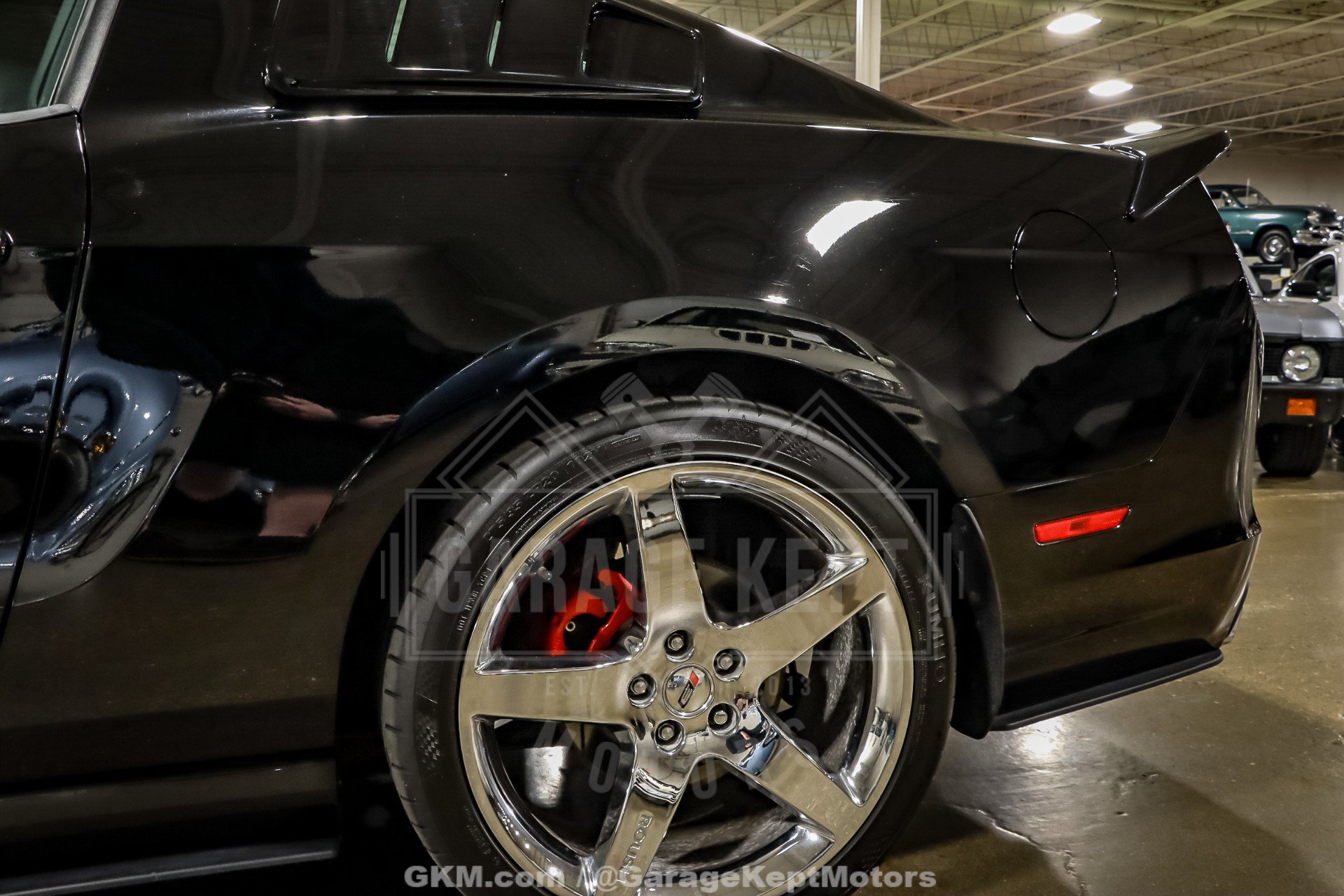 Used 2013 Ford Mustang GT Premium RWD image 40