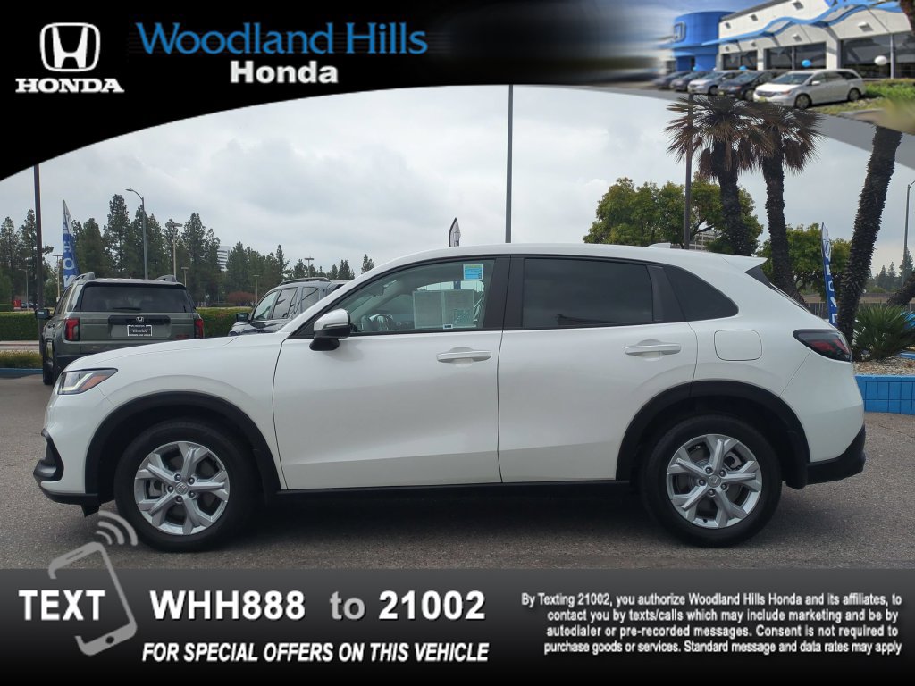 Certified 2025 Honda HR-V LX image 8