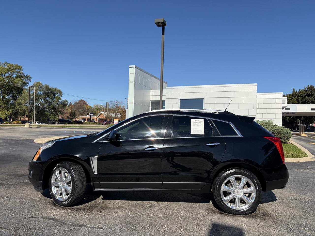 Used 2013 Cadillac SRX Performance AWD/4WD image 4