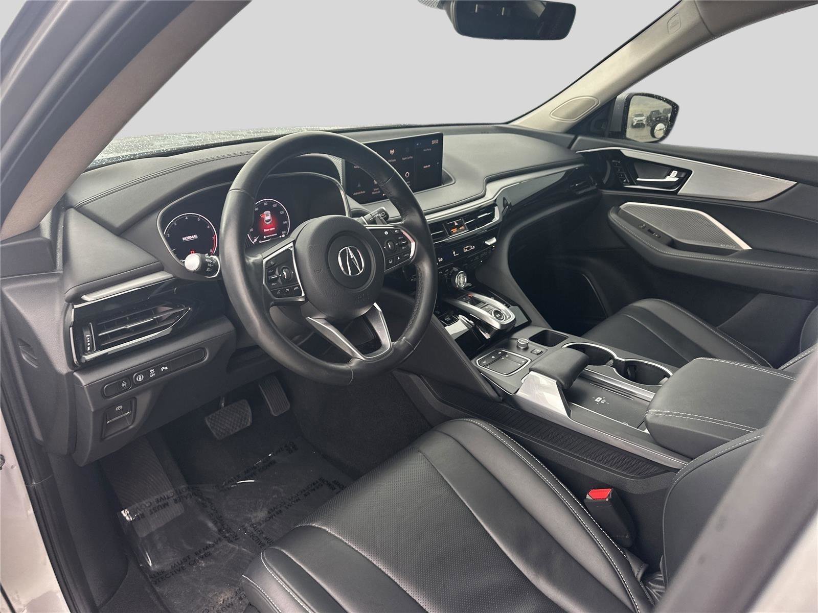 Used 2024 Acura MDX FWD w/ Technology Package image 8