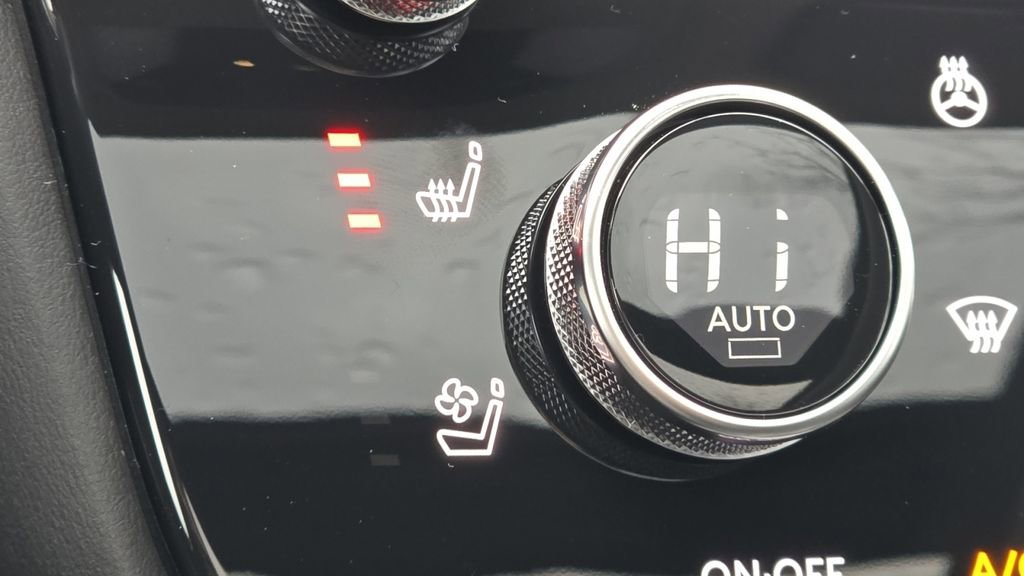 New 2026 INFINITI QX60 Luxe image 8