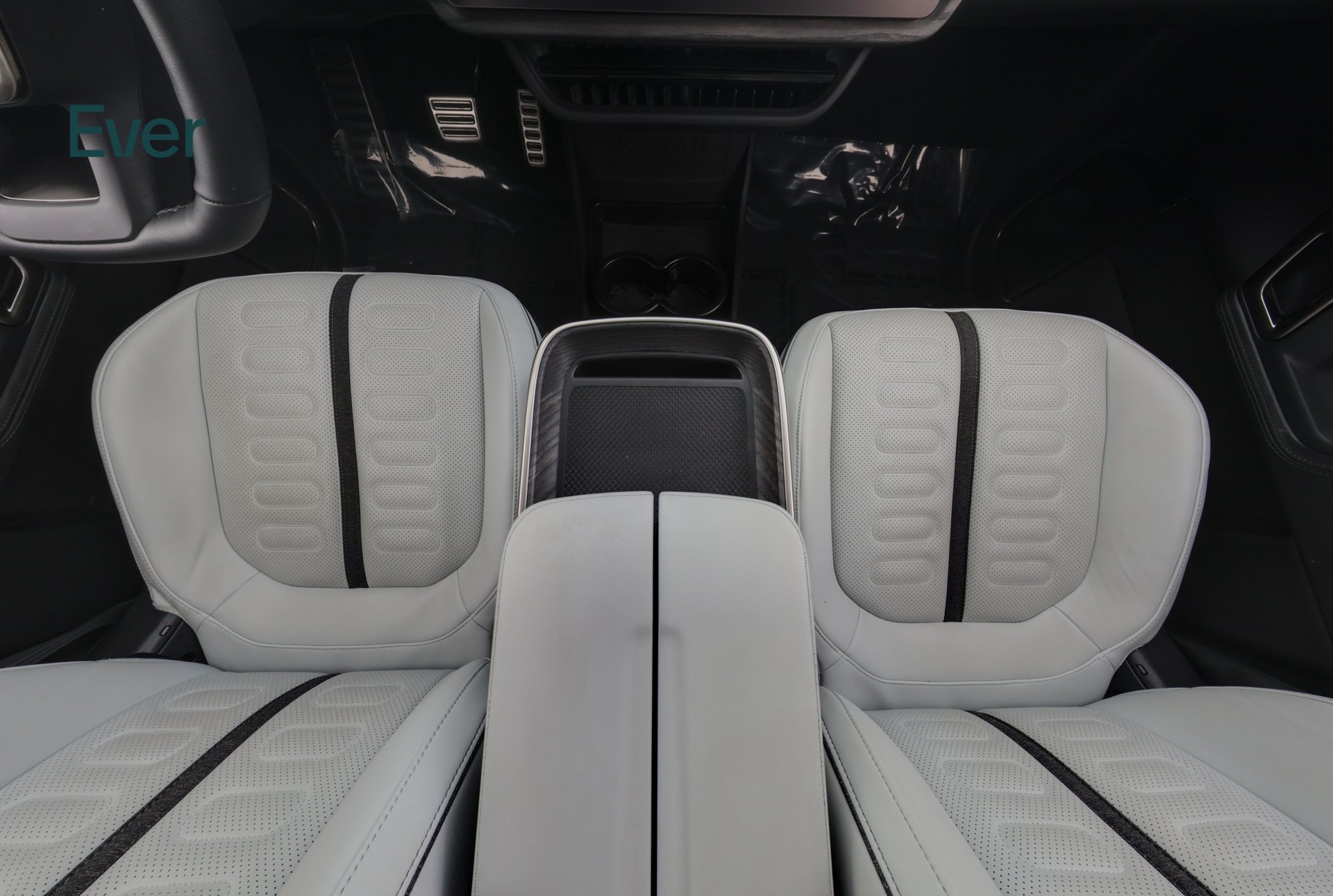 Used 2023 Rivian R1S Adventure Quad AWD/4WD image 29