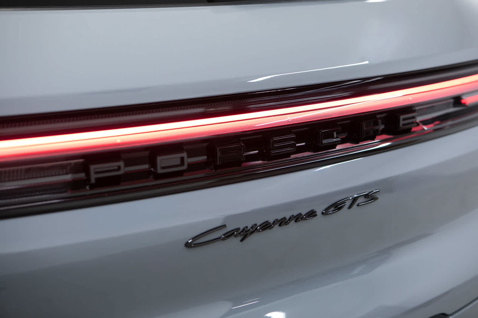 New 2026 Porsche Cayenne GTS AWD/4WD image 38
