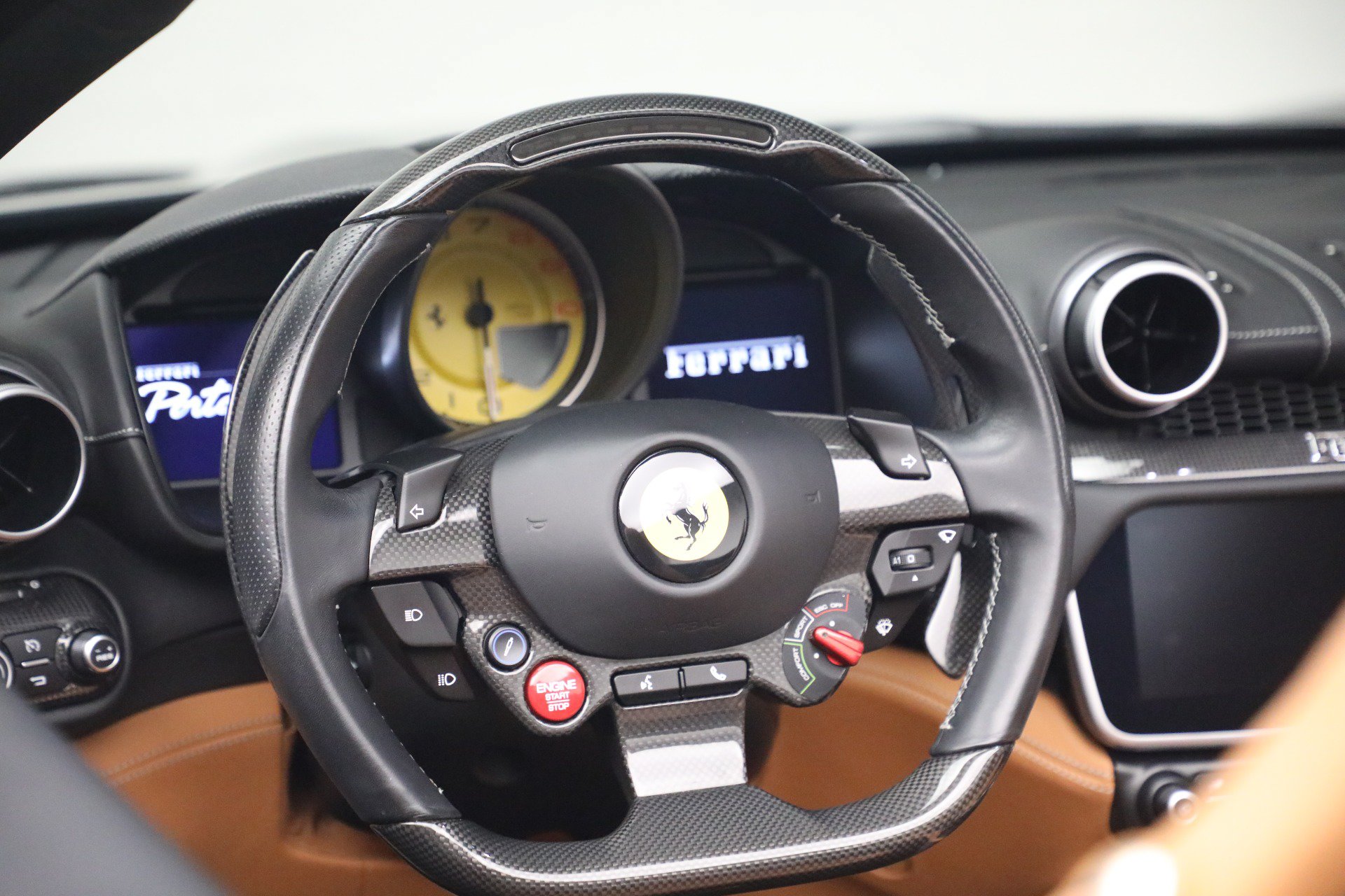 Certified 2019 Ferrari Portofino RWD image 22