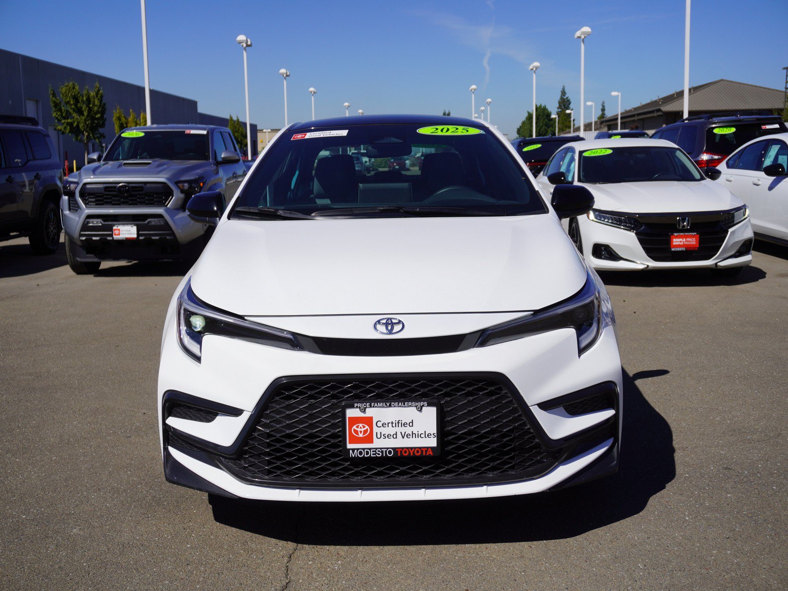 Used 2025 Toyota Corolla FX w/ Convenience Package FWD image 6
