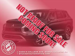 Used 2023 Mitsubishi Outlander SE AWD/4WD image 1